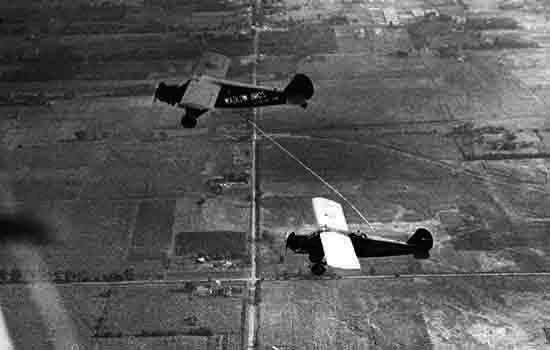 In-Flight Refueling, 1930